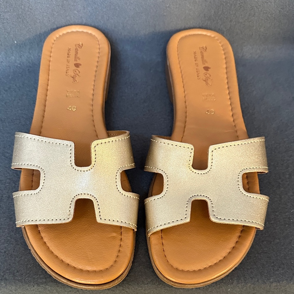 Camilla Style Made in Italy Women's Tan Slide Sandals